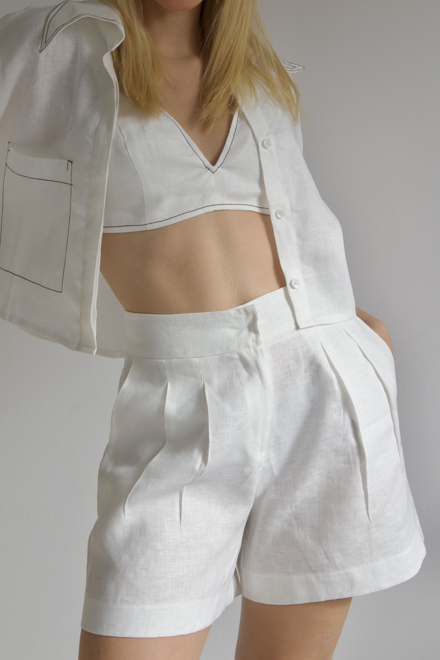 Esencia Ivory Top